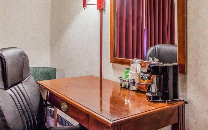 Comfort Inn Bordentown near NJ Turnpike