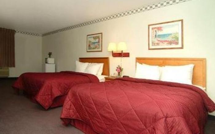 Comfort Inn Muscatine near Hwy 61
