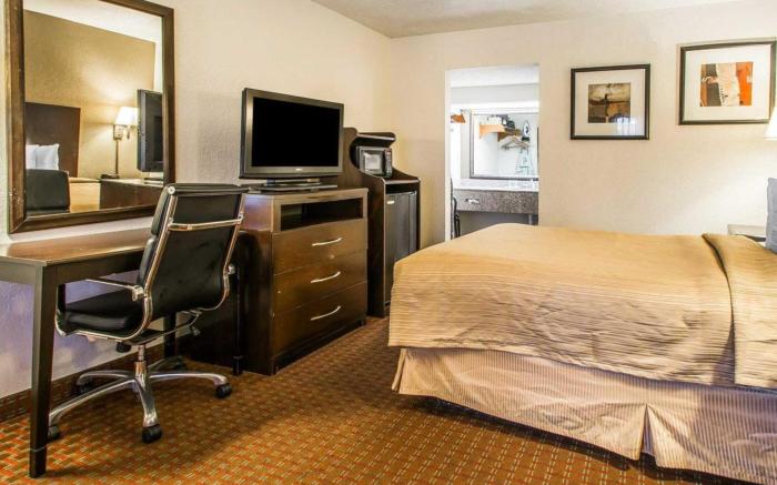 Quality Inn & Suites near Panama City Beach