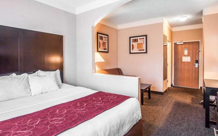 Comfort Suites Clackamas