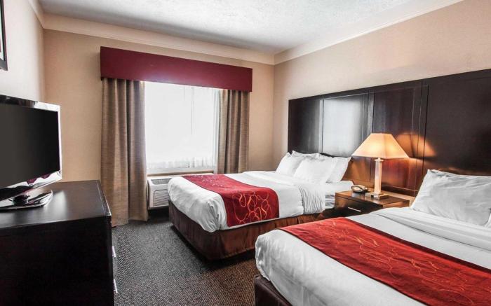 Comfort Suites