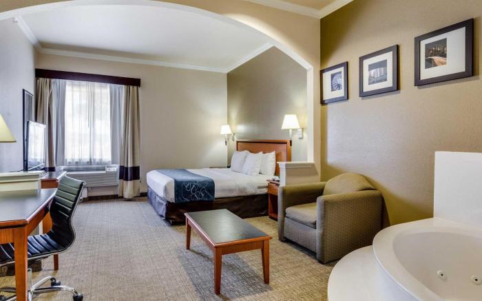 Comfort Suites Deer Park Pasadena