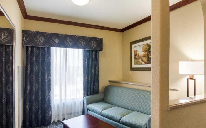 Comfort Suites Gainesville