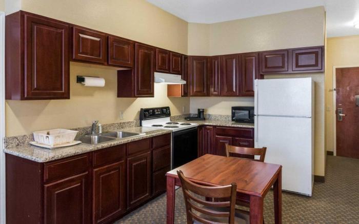 Quality Suites Midland North Loop 250