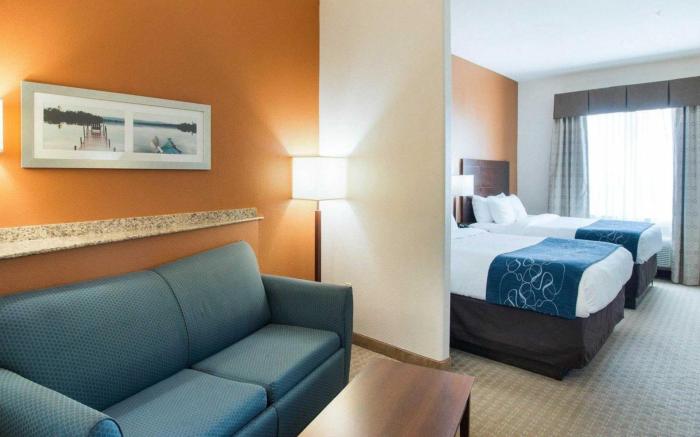 Comfort Suites Waxahachie - Dallas