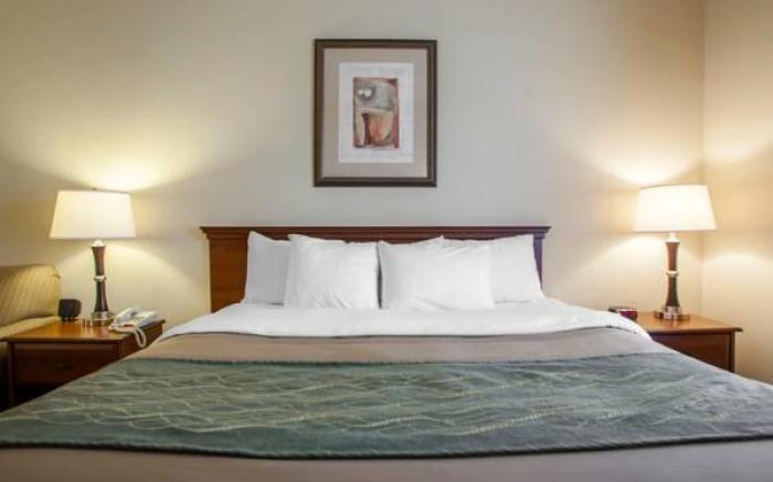 Comfort Inn & Suites Harrisonville
