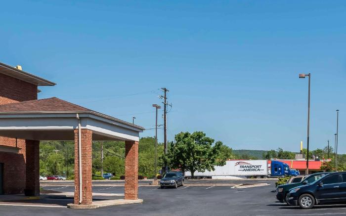 Comfort Inn Pine Grove I-81 Hershey Area