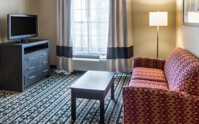 Comfort Suites Monroe