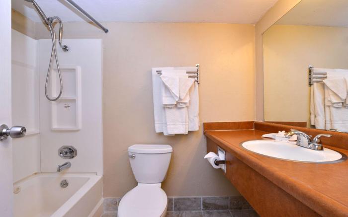 The Inn And Suites At 34 Fifty