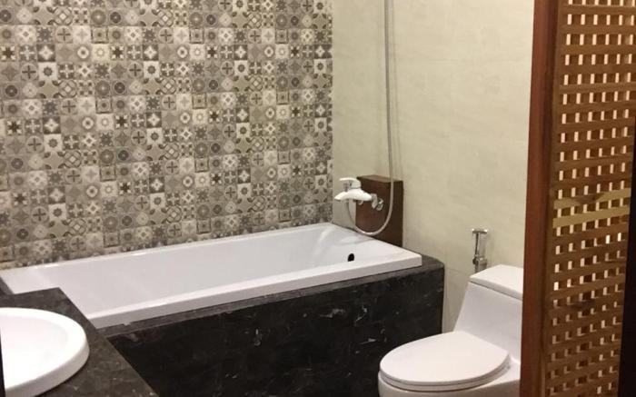 Royal Peacock Boutique Hotel
