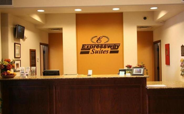 Expressway Suites Fargo