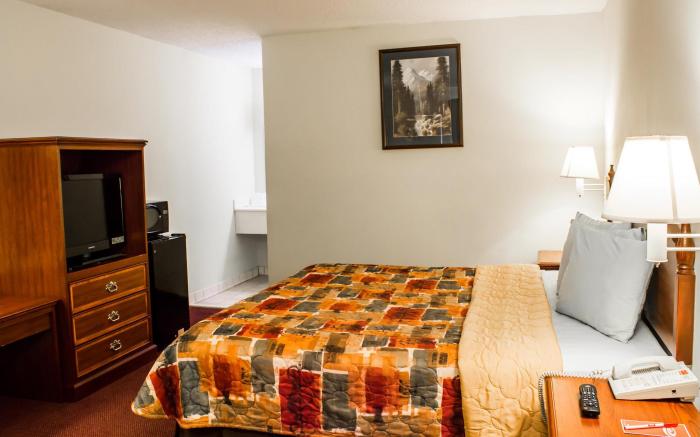 Econo Lodge Goldsboro Hwy 70
