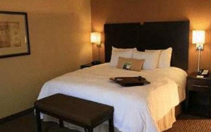 Hampton Inn & Suites Bakersfield/Hwy 58