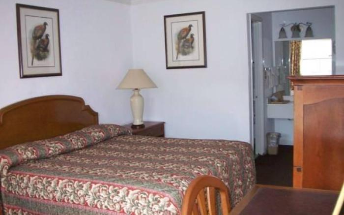 Houston Inn and Suites