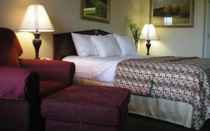 Quality Inn Johnson City I-26 exit 17