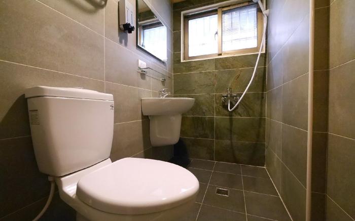 JJ Quad room 4