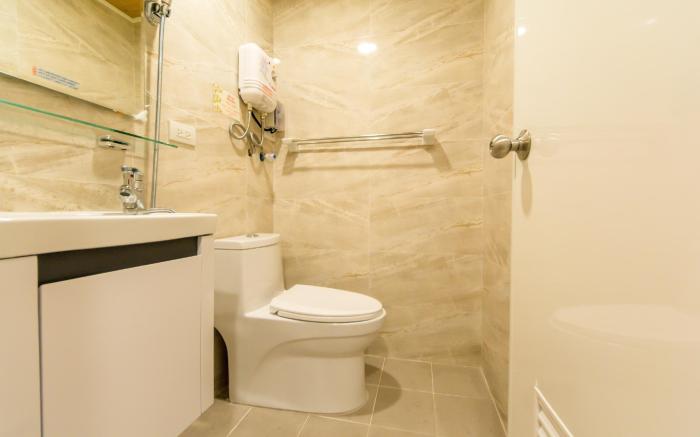 JJ Quad room 14