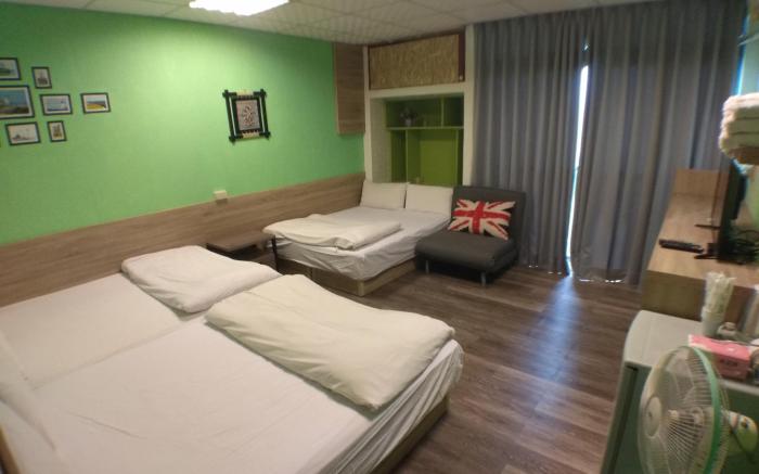 JJ House 6 Pax Room 4