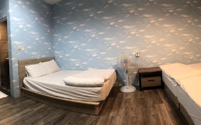 JJ House 8 Pax Room 1
