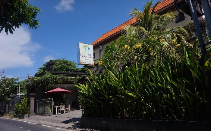 OYO 90082 Gana Inn Legian