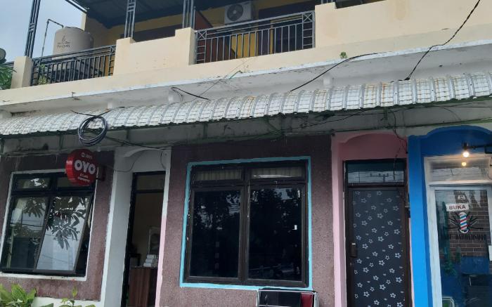 OYO 3895 D'Luck Homestay