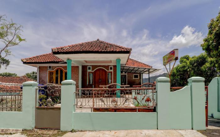 OYO 3879 Villa Sari Intan