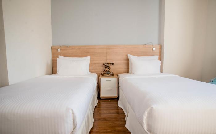 Joviale Hotel 