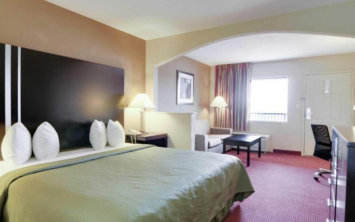 Quality Inn & Suites