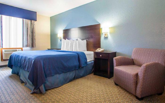 Quality Inn & Suites Ankeny-Des Moines