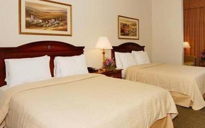 Wingate by Wyndham College Station South