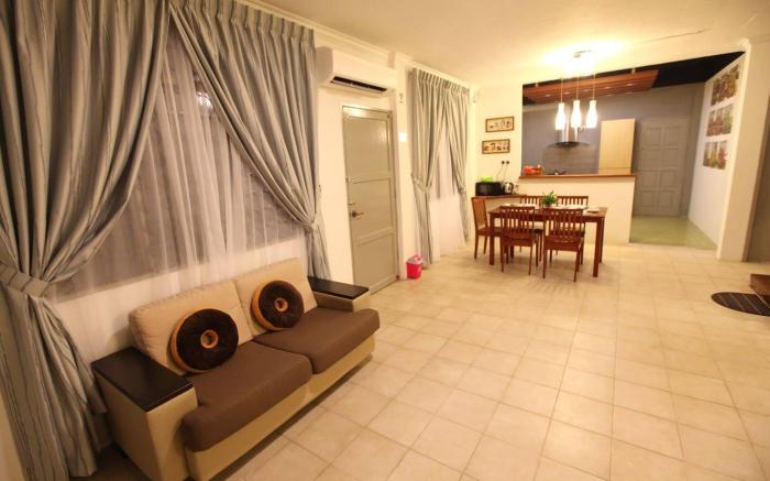 Come Inn Homestay 1380