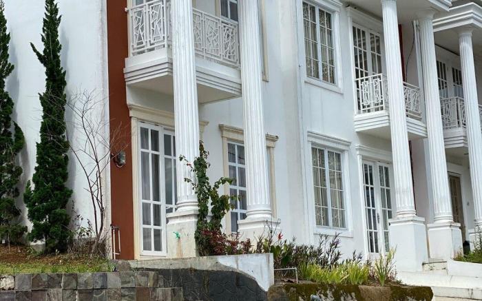Villa Putih on Blessing Hills
