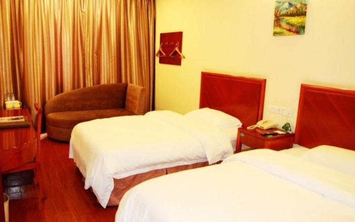 GreenTree Inn Hefei Huangshan Road Business Hotel