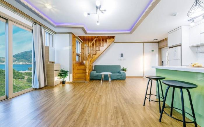 Star moon Pension