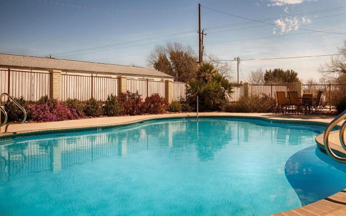 SureStay by Best Western Floresville