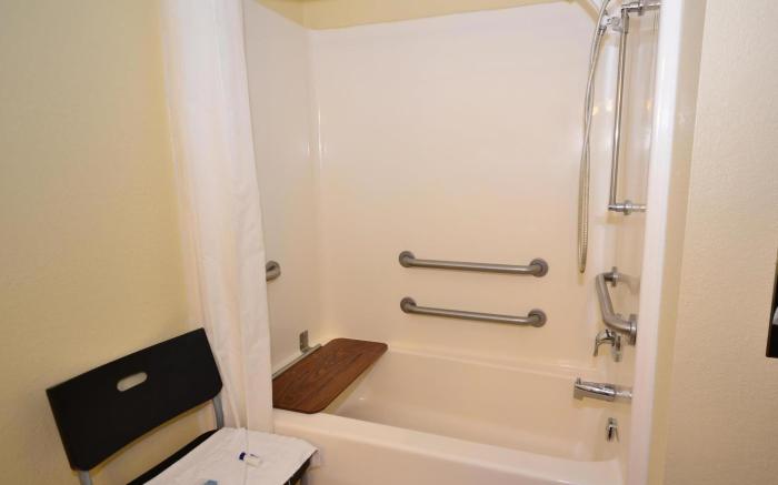 Best Western Teal Lake Inn