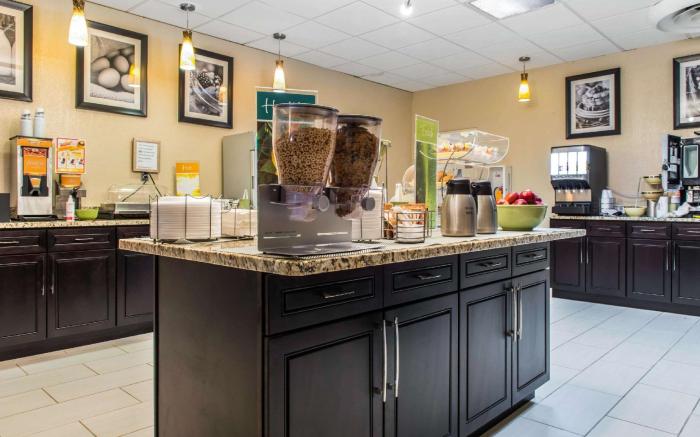 Ramada by Wyndham New Kensington