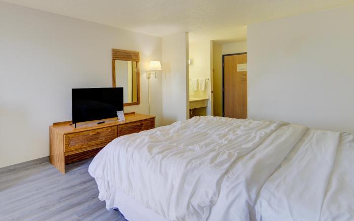 Capital O Amerihost Inn and Suites Mexico Hwy 54 MO