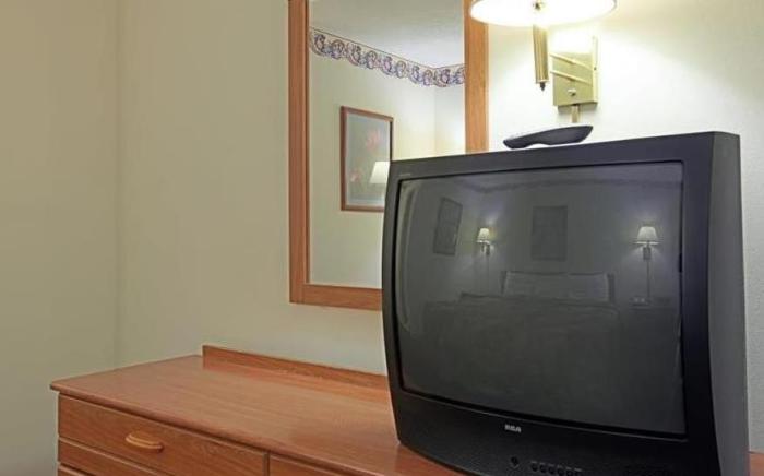 Americas Best Value Inn Sullivan