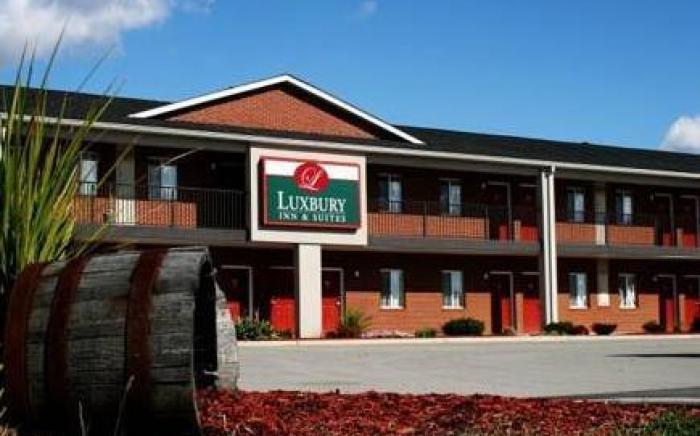Luxbury Inn & Suites
