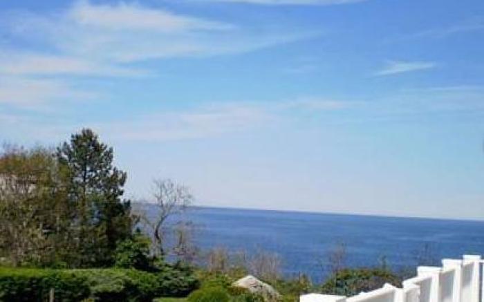 Yankee Clipper Inn