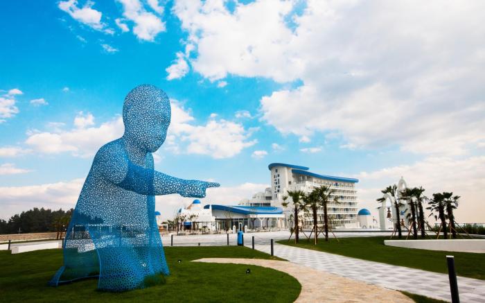 SOL BEACH SAMCHEOK (SOL BEACH HOEL & RESORT SAMCHEOK)
