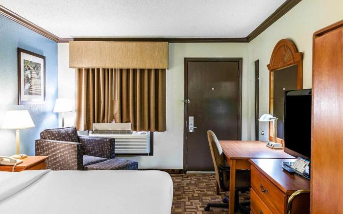 Quality Inn & Suites Quakertown-Allentown