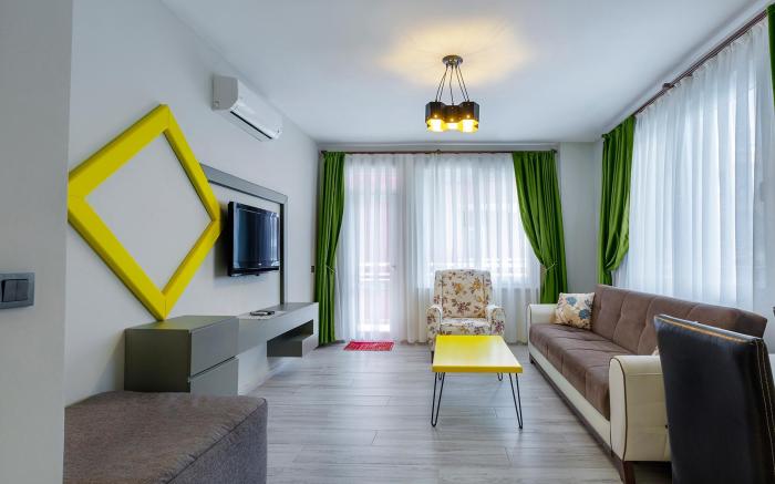Twin Apart Hotel
