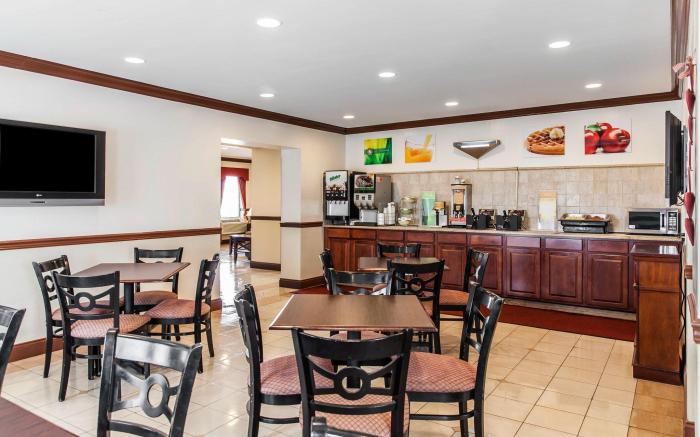 Quality Inn & Suites Quakertown-Allentown