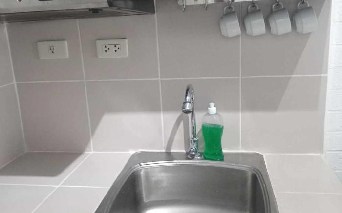 Cityland Mountainview studio,wifi,balcony,netflix