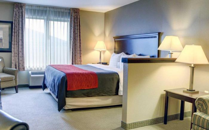 Comfort Inn & Suites Russellville I-40