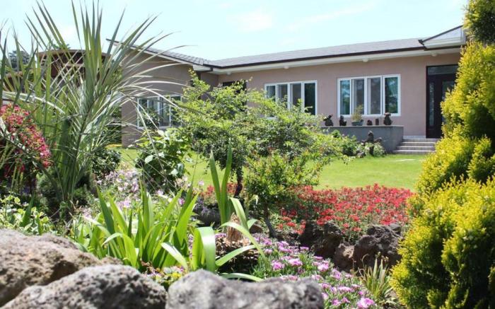 Jeju Gumsan Pension