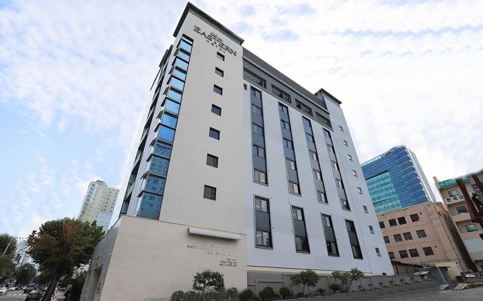 Dongdaegu Station Eastern Hotel