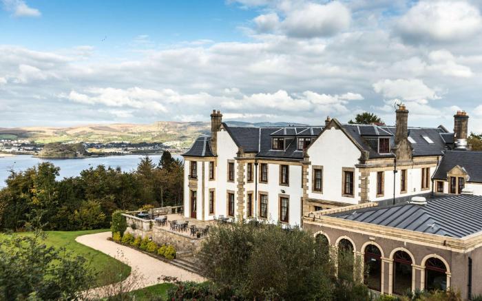 Gleddoch Golf & Spa Resort